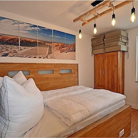 Boeck 9 Comfortable *