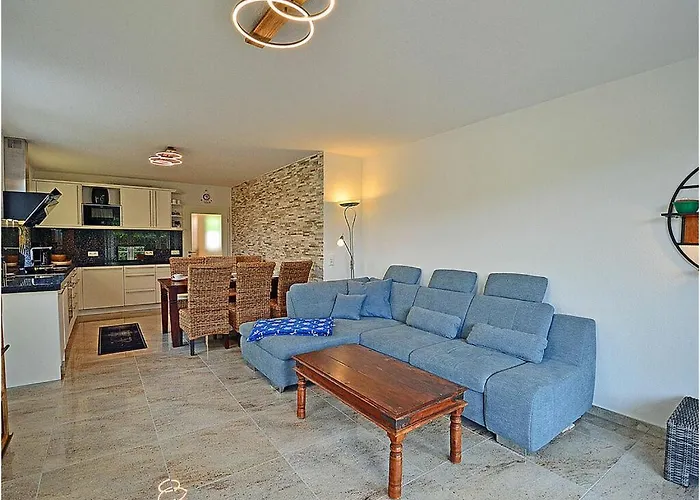 Boeck 9 Comfortable Ferienhaus Glowe